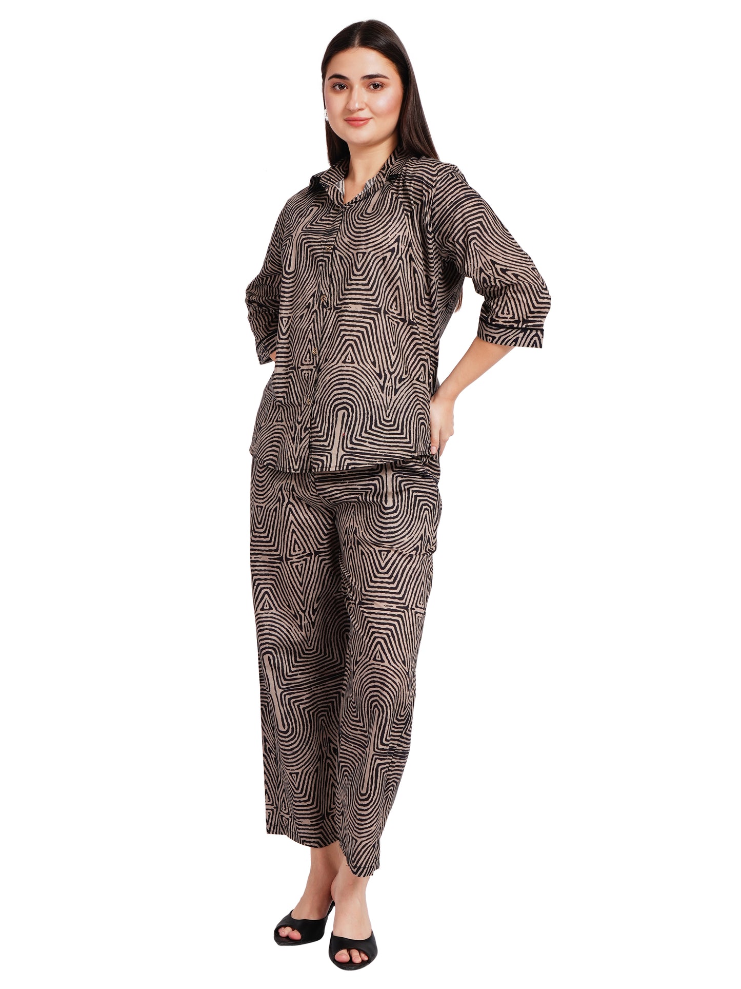 TRIBAL NOIR | Relaxed Fit